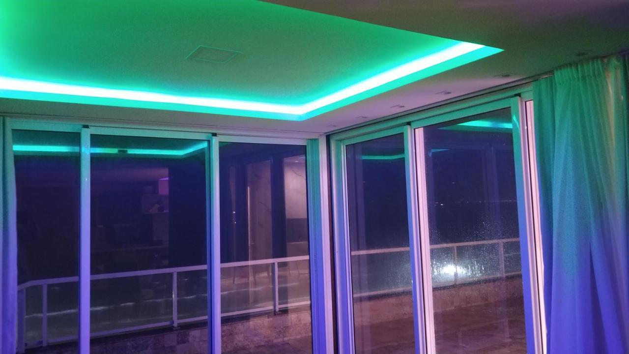 Apartamento De Cobertura Frente Para O Mar Itapema Exterior foto