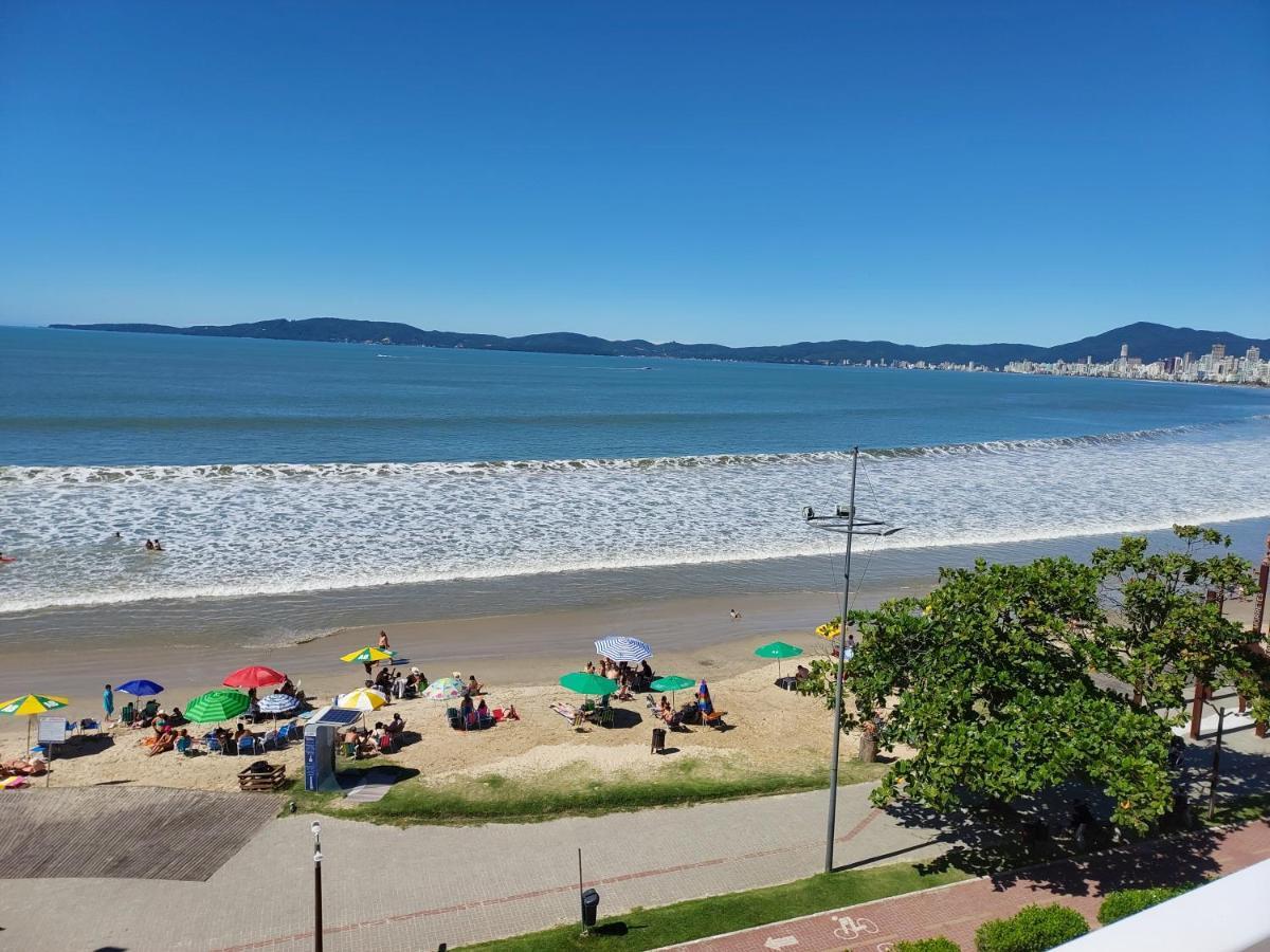 Apartamento De Cobertura Frente Para O Mar Itapema Exterior foto